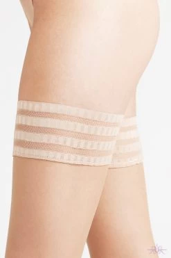 Falke Pure Matt 20 Hold Ups -Sexy Lingerie Shop Falke mayfair stockings 83