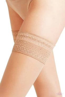 Falke New Seidenglatt 15 (Narrow Top) Hold Ups 16 Falke New Seidenglatt 15 (Narrow Top) Hold Ups -Sexy Lingerie Shop Mayfair Stockings 41591 4169 04